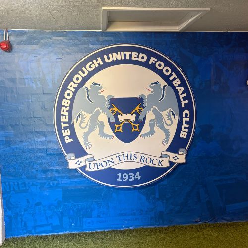 Tunnel Crest Sign